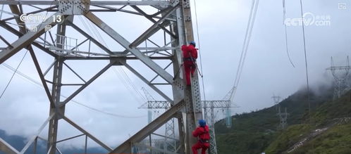 國(guó)慶假期建設(shè)者堅(jiān)守一線(xiàn)，加速推進(jìn)電網(wǎng)及房屋建設(shè)工程